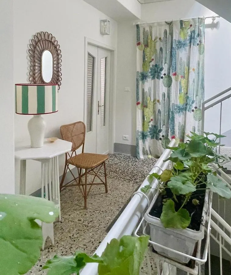 Apartment Miralago Casa Vacanze Riva di Solto